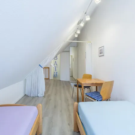 Augusta, 11 Apartman